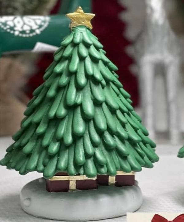 Ceramic Christmas Tree – Elegant Festive Home Décor Statue